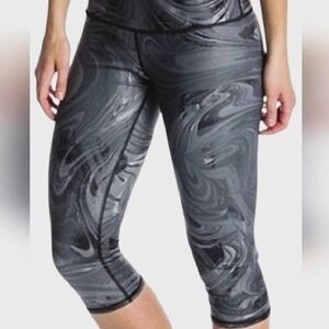 ALO Yoga | Pants & Jumpsuits | Alo Womens Alosoft Iconic 9s Capri